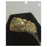 10K GOLD  LEAF DESIGN RING WITH CLEAR GEMSTONES