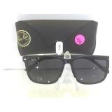 RAY-BAN BLACK FRAMED SUNGLASSES W/ CASE
