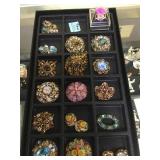 TRAY LOT OF RHINESTONE BROOCHES