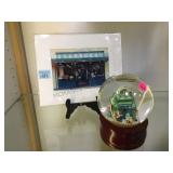 SIGNED PICTURE OF THE FIRST 'STARBUCKS'