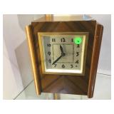 CIRCA 1940 SETH THOMAS SKYSCRAPER ART DECO CLOCK CIRCA 1940 SETH THOMAS SKYSCRAPER ART DECO CLOCK