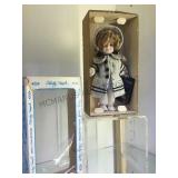 1982 SHIRLEY TEMPLE DOLL IN BOX 1982 SHIRLEY TEMPLE DOLL IN BOX
