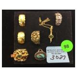 ASSORTMENT OF FASHION JEWELRY RINGS ASSORTMENT OF FASHION JEWELRY RINGS