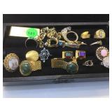 TRAY OF RINGS & MORE TRAY OF RINGS & MORE