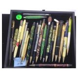 TRAY LOT OF ANTIQUE/VINTAGE MECHANICAL PENCILS TRAY LOT OF ANTIQUE/VINTAGE MECHANICAL PENCILS