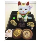 COMPASS IN ROUND BOX & ASIAN FIGURES COMPASS IN ROUND BOX & ASIAN FIGURES