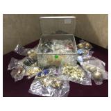 COSTUME JEWELRY IN PACKAGE & TIN COSTUME JEWELRY IN PACKAGE & TIN