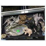 TRAY OF METAL DOVES, YODA, ANGELS ,HORSES & MORE TRAY OF METAL DOVES, YODA, ANGELS ,HORSES & MORE