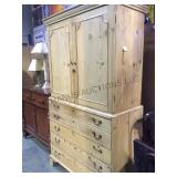 CIRCA 1800'S DRESSER WITH SECFRET DRAWER CIRCA 1800'S DRESSER WITH SECFRET DRAWER