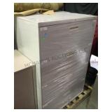 PALLET, 2 FILING CABINETS PALLET, 2 FILING CABINETS