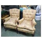 2 VINTAGE UPHOLSTERD CHAIRS 2 VINTAGE UPHOLSTERD CHAIRS