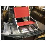 3 FOLDING PATIO CHAIRS 3 FOLDING PATIO CHAIRS
