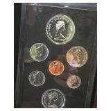 COMMEMORATIVE ROYAL CANADIAN MINT SET COMMEMORATIVE ROYAL CANADIAN MINT SET