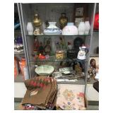 3 SHELF LOT OF VINTAGE HOME DECOR 3 SHELF LOT OF VINTAGE HOME DECOR