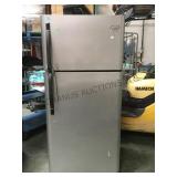 STAINLESS STEEL FRIGIDIARE REFRIGERATOR STAINLESS STEEL FRIGIDIARE REFRIGERATOR