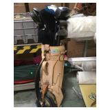 BURTON GOLF BAG & CLUBS BURTON GOLF BAG & CLUBS