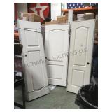 3 DOORS IN CASINGS, 2 ARE 2' & 1 IS 32' 3 DOORS IN CASINGS, 2 ARE 2' & 1 IS 32'