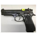 METAL PROP VOLTRAN MODEL 92 FIRAT PISTOL METAL PROP VOLTRAN MODEL 92 FIRAT PISTOL
