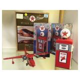 TEXACO 'WINGS OF FIRE' AIRPLANE & GAS PUMPS