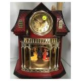 DECORATIVE 'WESTERN '  MANTLE CLOCK