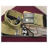 TRAY LOT WITH M1 MAGS, HOLSTER AND MORE