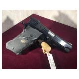 SMITH AND WESSON MODEL 59 PISTOL 9MM BACKROUND