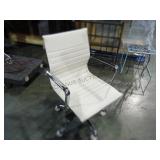 WHITE OFFICE CASTOR CHAIRS 12 X THE MONEY