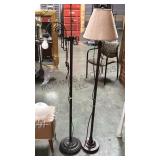 GROUP OF 2 FLOOR LAMPS, TABLE LAMP & SHADE