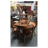 ROUND WOOD DINING TABLE WITH EXTENSION & 6 CHAIRS