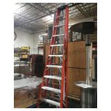 10' WERNER STEP LADDER