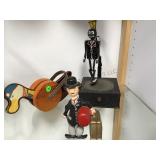 3 PIECES OF VINTAGE TOYS INCLUDING G.I. JOE DUCK 3 PIECES OF VINTAGE TOYS INCLUDING G.I. JOE DUCK