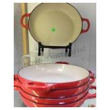 SET OF 5 LE CREUSET SIGNATURE BAKING PANS SET OF 5 LE CREUSET SIGNATURE BAKING PANS