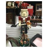 TALL 25' NUTCRACKER TALL 25' NUTCRACKER