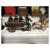VINTAGE POLICE CARRIAGE WITH POLICEMEN & HORSE VINTAGE POLICE CARRIAGE WITH POLICEMEN & HORSE