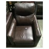 LEATHER RECLINING CHAIR , MISSING FEET LEATHER RECLINING CHAIR , MISSING FEET