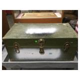 MILITARY GREEN TRUNK MILITARY GREEN TRUNK