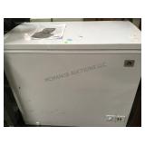 SMALL CHEST IGLOO FREEZER SMALL CHEST IGLOO FREEZER