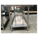 STAINLESS STEEL INDUSTRIAL TABLE