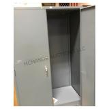 GLOBAL MEDIUM DUTY STORAGE CABINET WITH SHELVES GLOBAL MEDIUM DUTY STORAGE CABINET WITH SHELVES