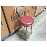 SHELBY WILLIAMS BENTWOOD BAR STOOL, 8XMONEY SHELBY WILLIAMS BENTWOOD BAR STOOL, 8XMONEY