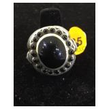 VINTAGE STERLING SOUTHWESTERN ONYX RING VINTAGE STERLING SOUTHWESTERN ONYX RING