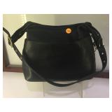 VINTAGE BLACK LEATHER COACH HAND BAG VINTAGE BLACK LEATHER COACH HAND BAG