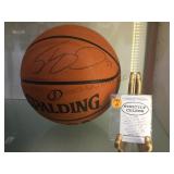 VINTAGE AUTOGRAPHED SHAQUILLE O'NEAL BASKETBALL VINTAGE AUTOGRAPHED SHAQUILLE O'NEAL BASKETBALL