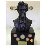 COMMEMORATIVE LINCOLN COIN SET WITH SCULPTURE COMMEMORATIVE LINCOLN COIN SET WITH SCULPTURE