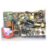 TUB OF FASHION JEWELRY & WATCHES TUB OF FASHION JEWELRY & WATCHES