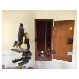 VINTAGE SPENSER LENS MICROSCOPE IN WOODEN CASE VINTAGE SPENSER LENS MICROSCOPE IN WOODEN CASE