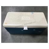 LARGE IGLOO CHEST LARGE IGLOO CHEST