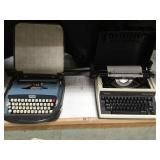 VINTAGE 'WEBSTER & ' ROYAL' TYPEWRITERS IN CASES VINTAGE 'WEBSTER & ' ROYAL' TYPEWRITERS IN CASES