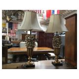 PAIR OF TABLE TOP PORCELAIN FLOWERED LAMPS PAIR OF TABLE TOP PORCELAIN FLOWERED LAMPS