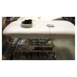 CREAM COLORED MASSAGE TABLE CREAM COLORED MASSAGE TABLE